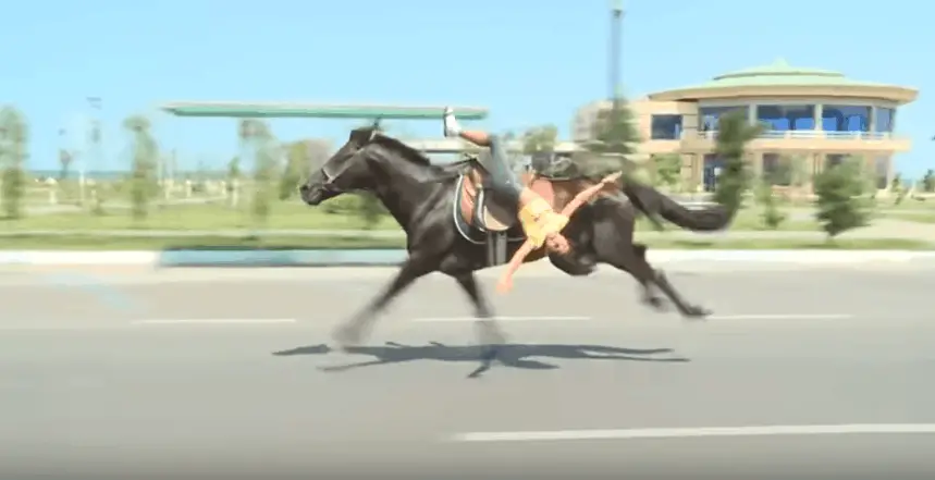 Horses-Riding-Mistake